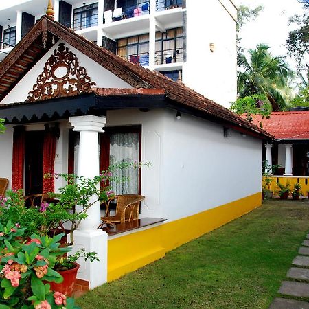 Kovalam Beach Cottage Luaran gambar