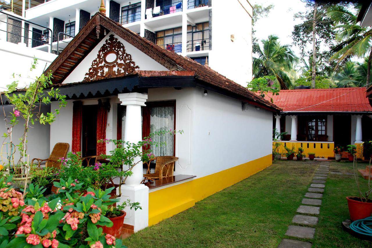 Kovalam Beach Cottage Luaran gambar